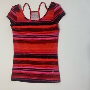 Red & pink stripped shirt sleeve workout top